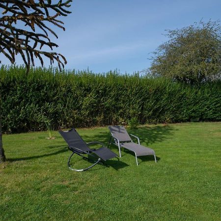 Beautiful And Spacious Holiday Home With P Tanque Court And Countryside Views Somme-Leuze Eksteriør bilde