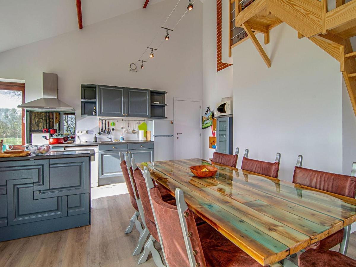 Beautiful And Spacious Holiday Home With P Tanque Court And Countryside Views Somme-Leuze Eksteriør bilde