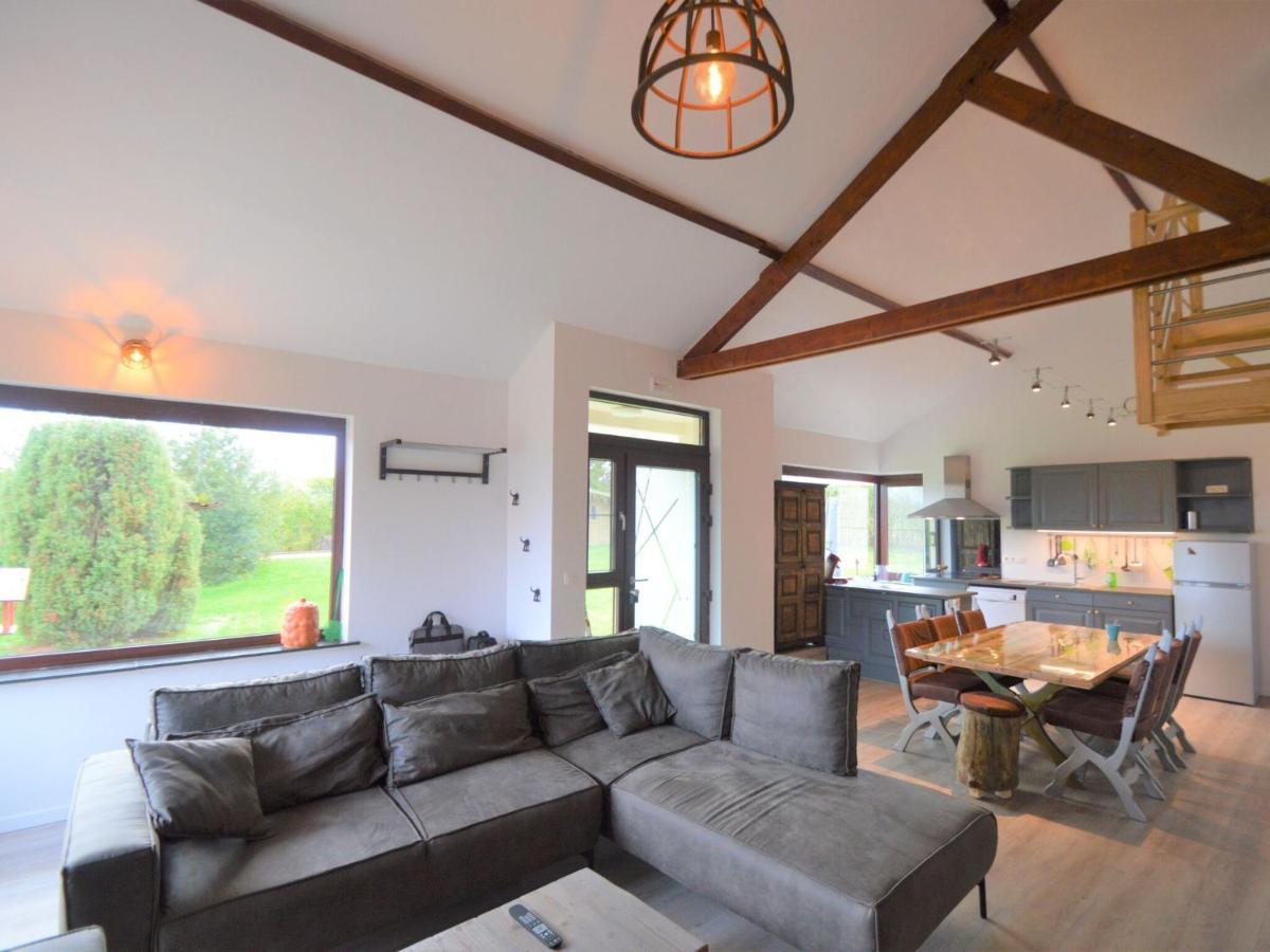 Beautiful And Spacious Holiday Home With P Tanque Court And Countryside Views Somme-Leuze Eksteriør bilde