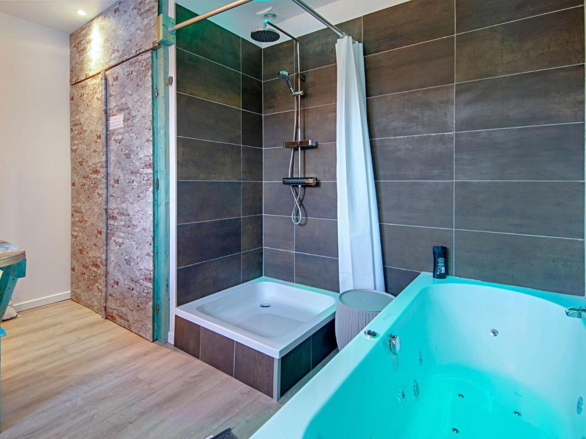 Beautiful And Spacious Holiday Home With P Tanque Court And Countryside Views Somme-Leuze Eksteriør bilde