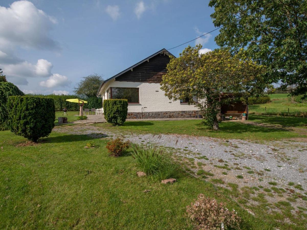 Beautiful And Spacious Holiday Home With P Tanque Court And Countryside Views Somme-Leuze Eksteriør bilde